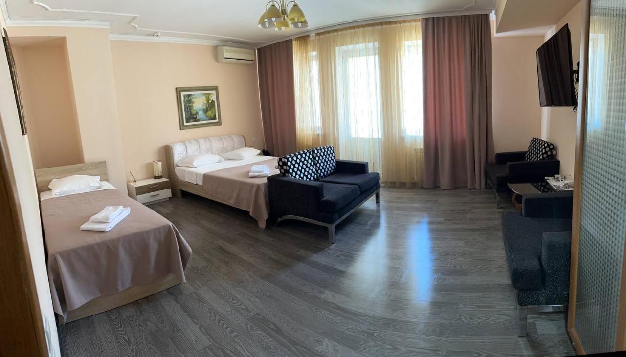 Star Rent Hotel Kisinyov Kültér fotó