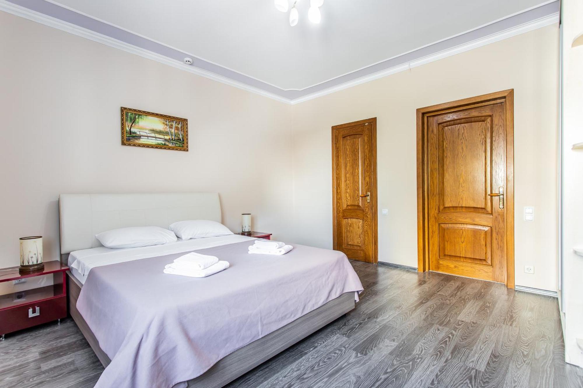 Star Rent Hotel Kisinyov Kültér fotó