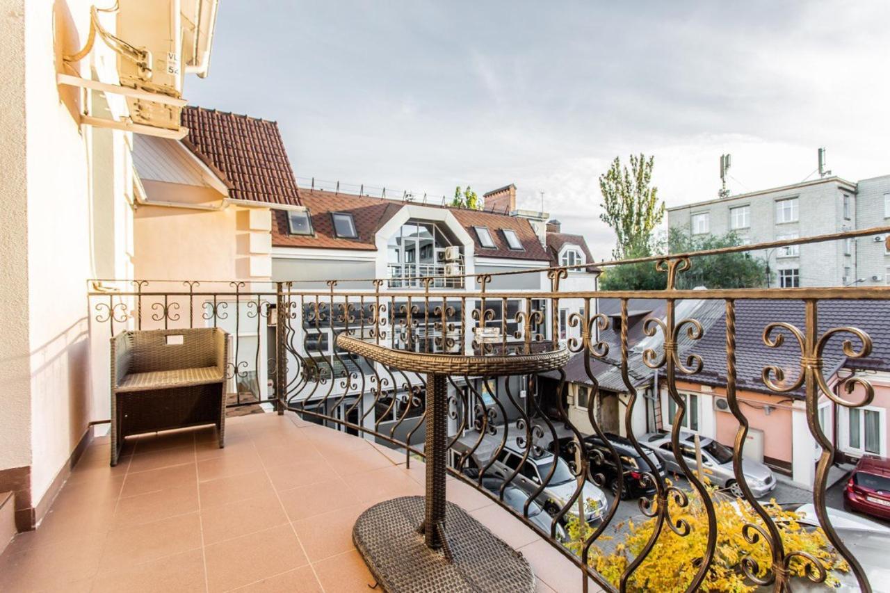 Star Rent Hotel Kisinyov Kültér fotó