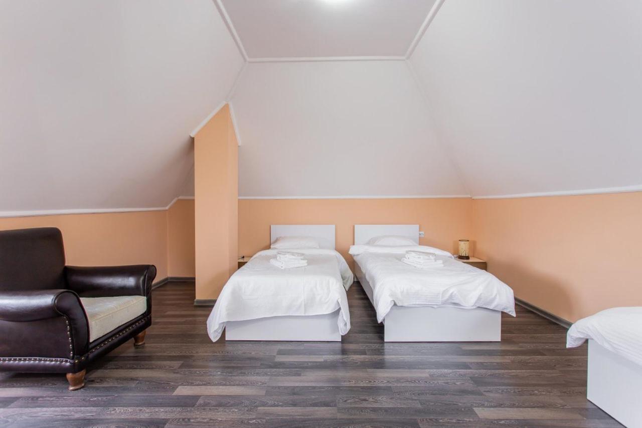 Star Rent Hotel Kisinyov Kültér fotó