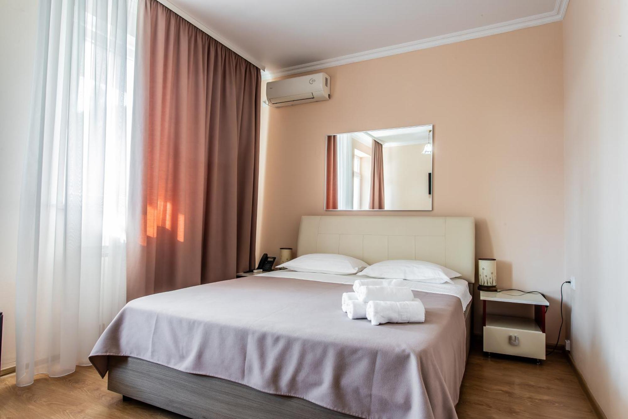 Star Rent Hotel Kisinyov Kültér fotó