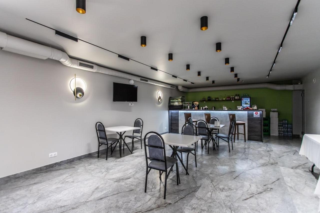 Star Rent Hotel Kisinyov Kültér fotó